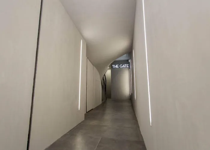 Πανσιόν The Gate 4*